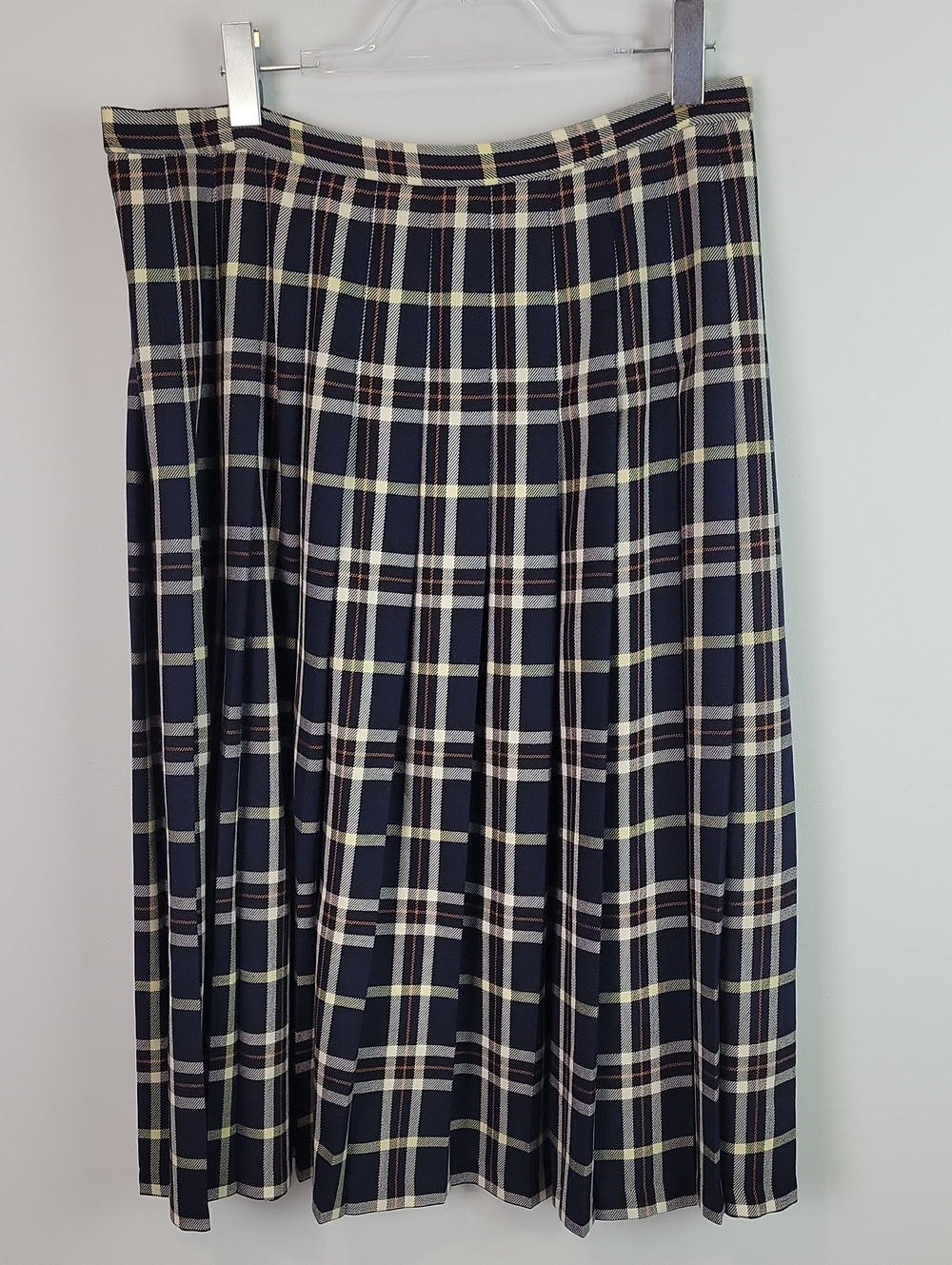 Vintage Pendleton plaid schoolgirl wool skirt navy blue yellow white 18 - Picture 3 of 6